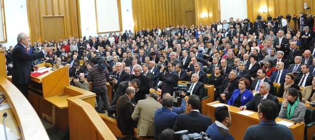 CHPde yeni koltuk savaşı