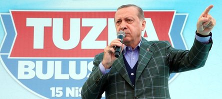 Sen istesen de istemesen de olacak Kemal!