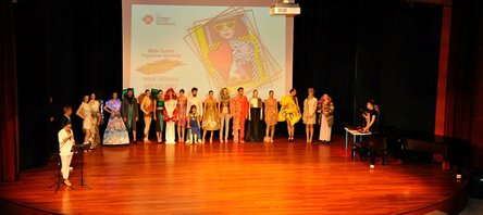 Artırılmış gerçeklik defilesi nefes kesti