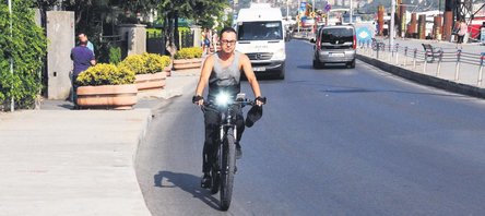 Serdar pedalladı