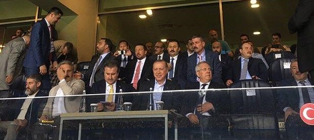 Cumhurbaşkanı Erdoğan F.Bahçe maçında