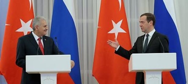 Dev projelere tam gaz devam!