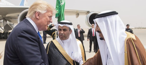 Kral Selman ve Trumptan 100 milyar dolarlık imza