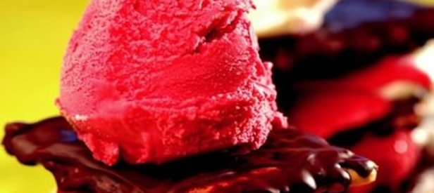 Dondurmalı Çikolatalı Katlar Tarifi