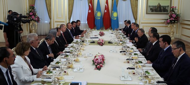 Türkiye ile Kazakistan arasında 590 milyon dolarlık imza