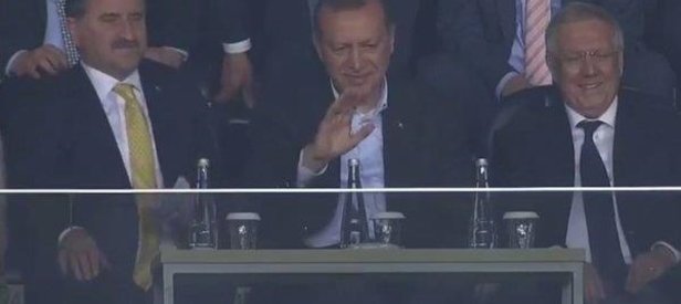 Cumhurbaşkanı Erdoğanın gol sevinci