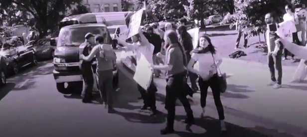 Türkiye Büyükelçiliği önünde neler yaşandı?İşte detayları...