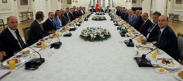 Başbakan: Biz sizi Alman şirketi olarak görmüyoruz