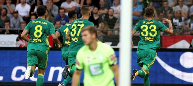 Fener tur kapısını açtı