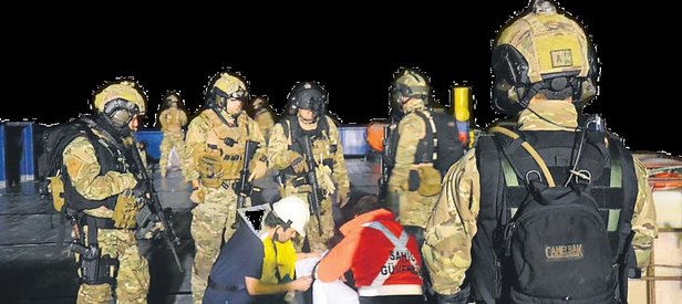 SAT’lardan Süveyş’te 26 dakikada operasyon