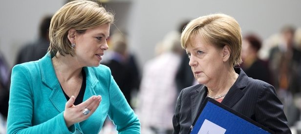 Angela Merkelin yardımcısından güldüren tehdit