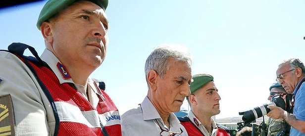 Akın Öztürk, İsrail bizi sattı dedi
