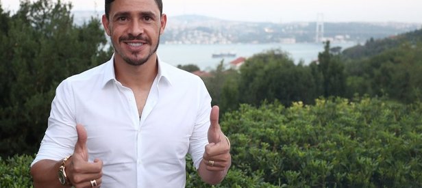 Trabzonspordan Giuliano hamlesi