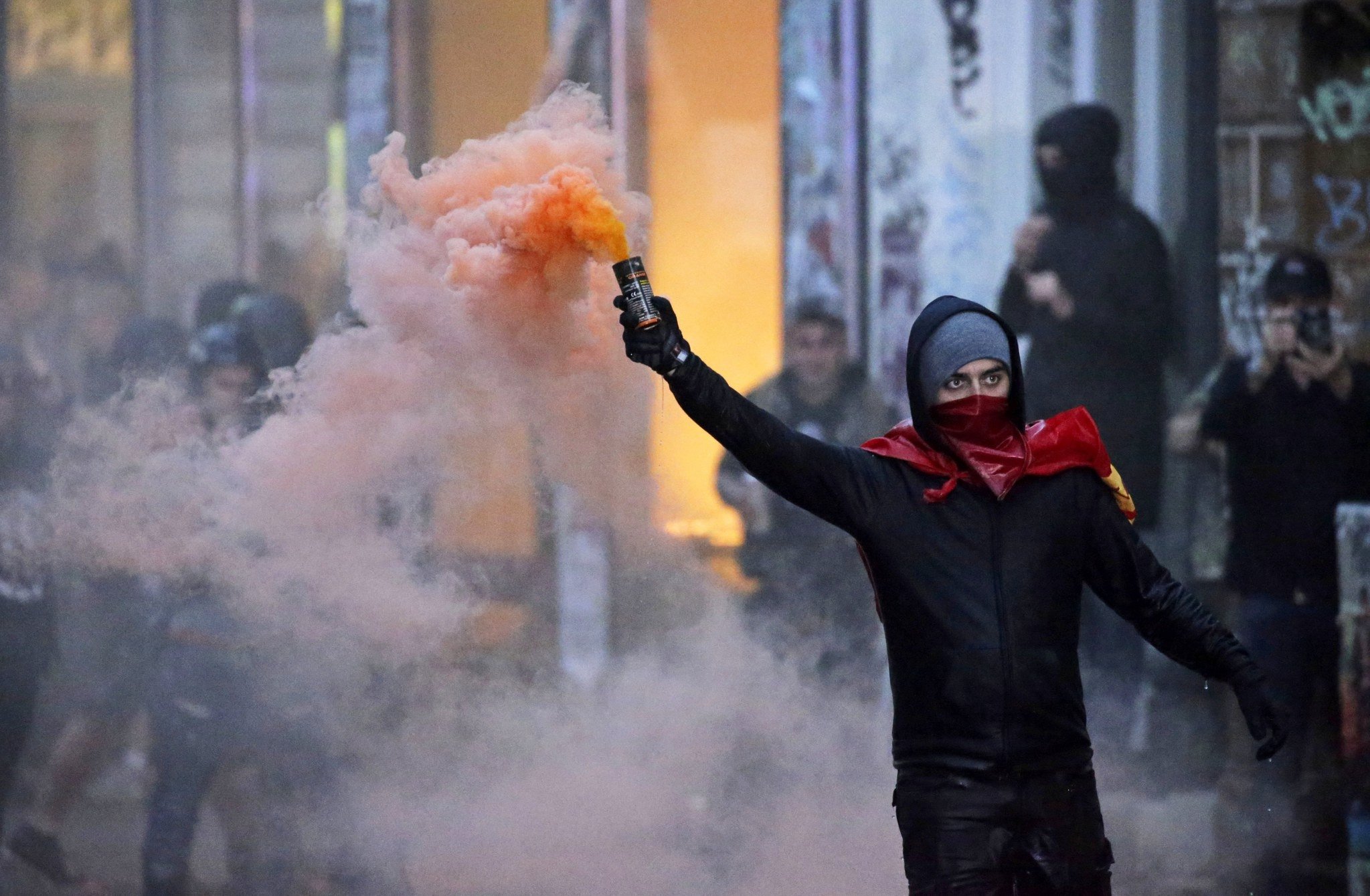 Dünya liderlerinin güvenliğini bile sağlayamadılar