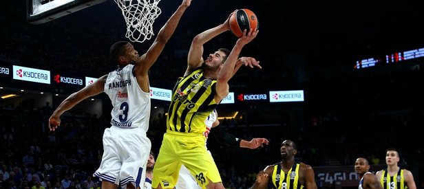 Fenerbahçe finalde