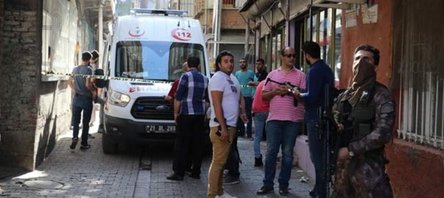 Diyarbakır'da bir evin bahçesinde patlama!