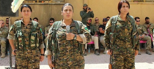 ABD askerleri YPGnin sözde yemin töreninde!
